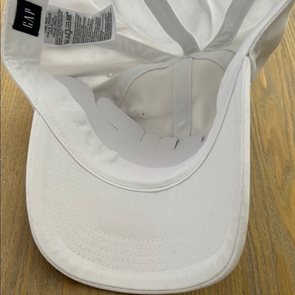 GAP America White hat with Patriotic Logo NWT - Picture 5 of 6